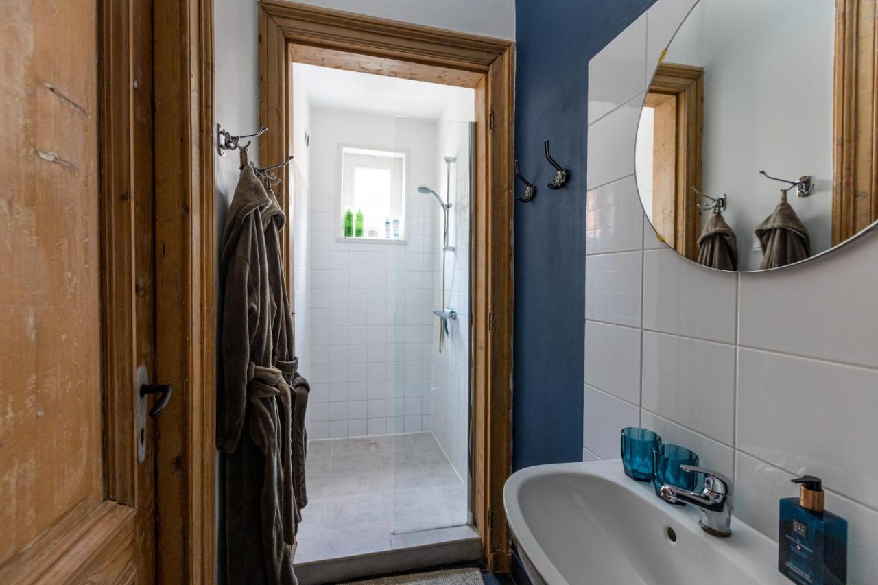 Cosy Nock ! Little Gem At City Center With Large Terrace ! Breda Exterior photo